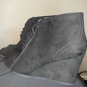 Ankle | bootie | Size 11 | black